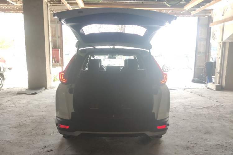 Used Honda CR-V 2021 240TURBO CVT 2WD Comfort Version Trunk