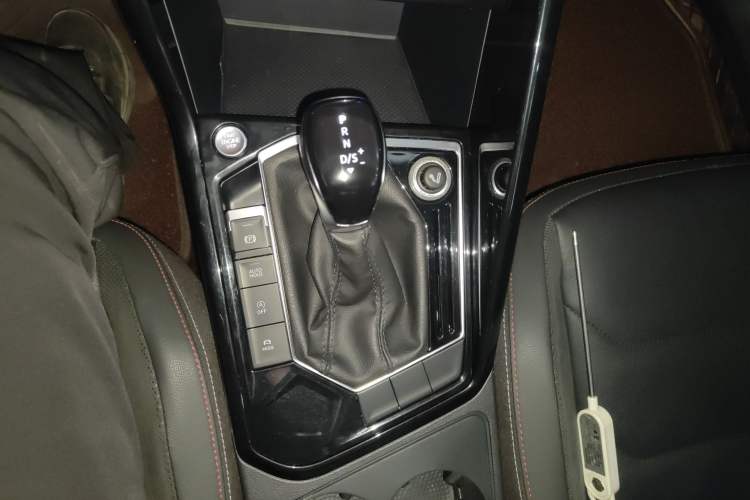 Used Volkswagen Tayron 2020 330TSI Two-Wheel Drive Luxury Smart Connectivity Version