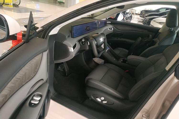 Used IM LS6 2025 Long-Range Lingxi Smart Enjoyment Edition
