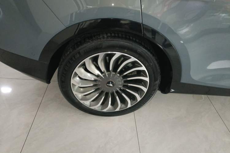 Used VOYAH FREE 2022 Four-Wheel Drive Ultra-Long Range Pure Electric Version