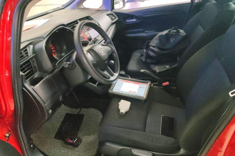 Used Honda Fit 2016 1.5L LX CVT Comfort Model Left Front Seat