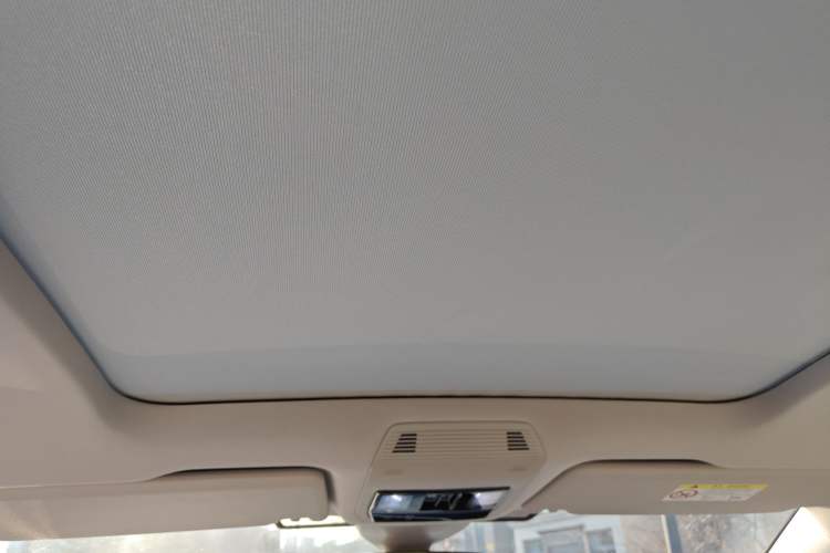 Used Volkswagen Talagon 2022 530TSI Four-Wheel Drive Flagship Shengjing Edition Pro 6-Seater Headliner