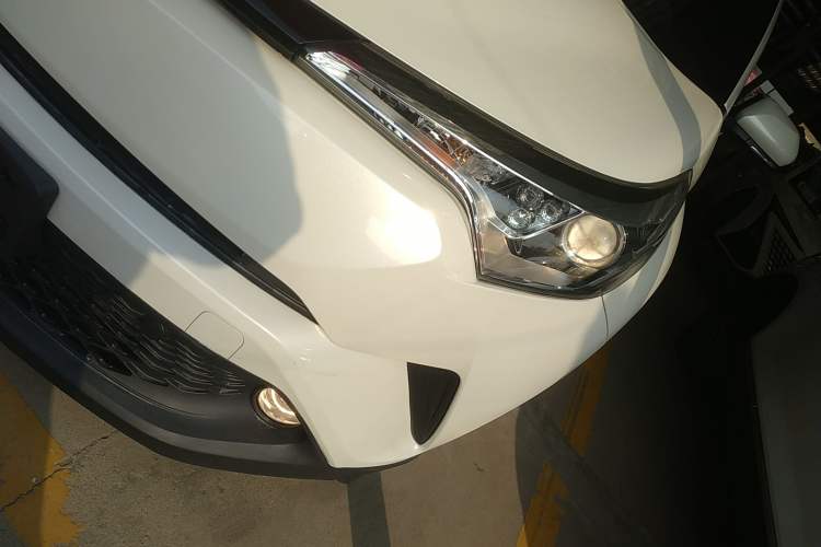 Used Toyota C-HR 2020 2.0L Leading Edition Left Front Headlight