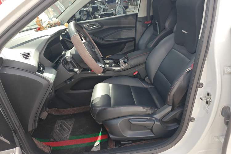 Used MG 5 2022 180 DVVT CVT Youth Luxury Edition
