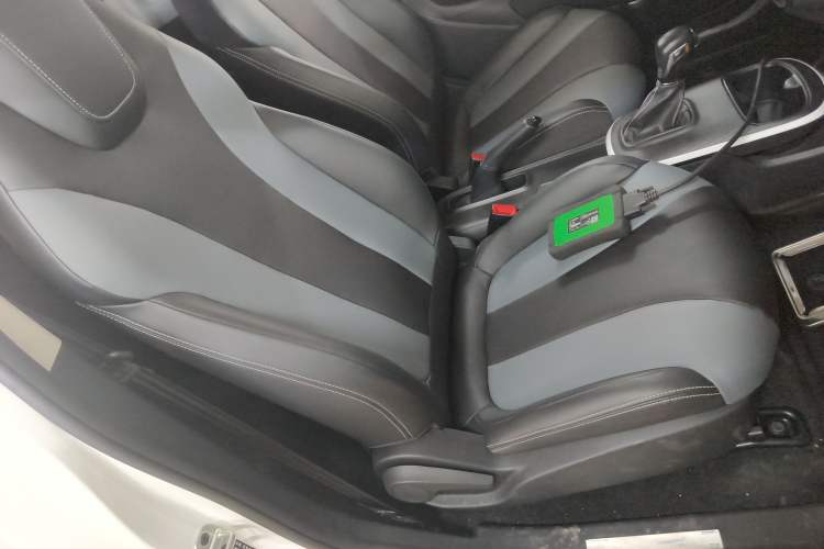 Used Roewe Clever 2022 311km QiQi BoBo Edition Right Front Seat