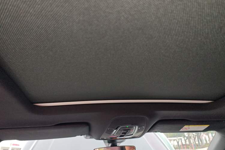 Used Audi Q5L 2024 40 TFSI Luxury Dynamic Edition Headliner