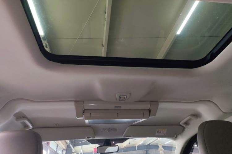 Used Ford Tourneo Custom 2017 2.0T Automatic Business Class Version
