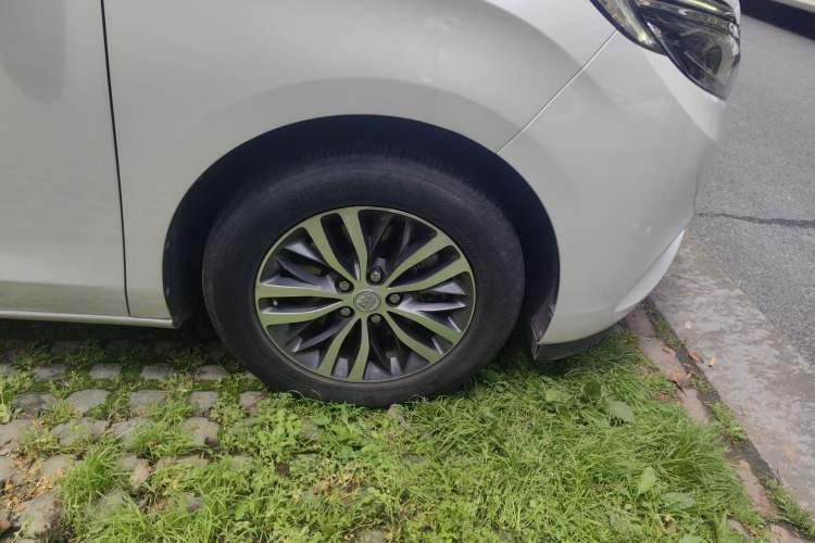 Used Buick GL8 2017 ES 28T Luxury Model China V Standard