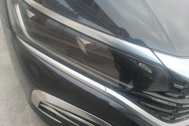 Used Volkswagen Passat 2022 330TSI Elite Edition Right Front Headlight