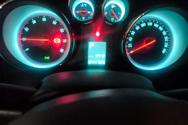 Used Buick GT 2010 XT 1.6L Automatic Fashion Edition