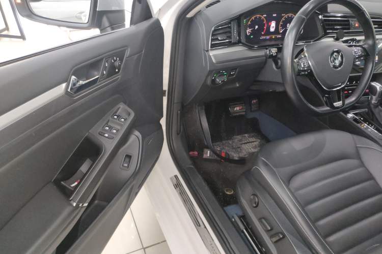 Used Volkswagen Lamando 2021 Revised Version 280TSI DSG Comfort Edition
