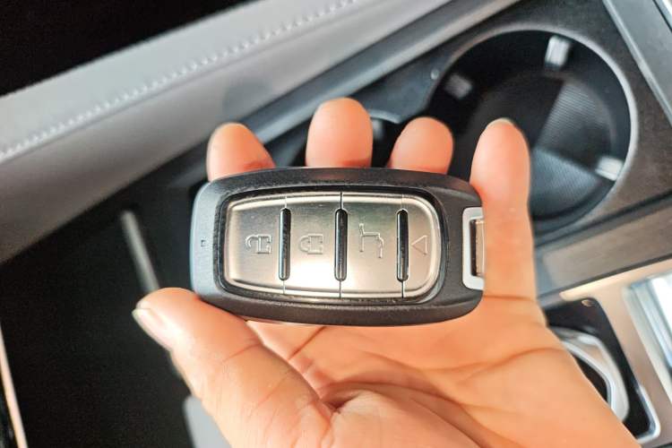 Used CHANGAN CS75 PLUS 2022 2nd Generation 1.5T Automatic Luxury Edition Interior 1