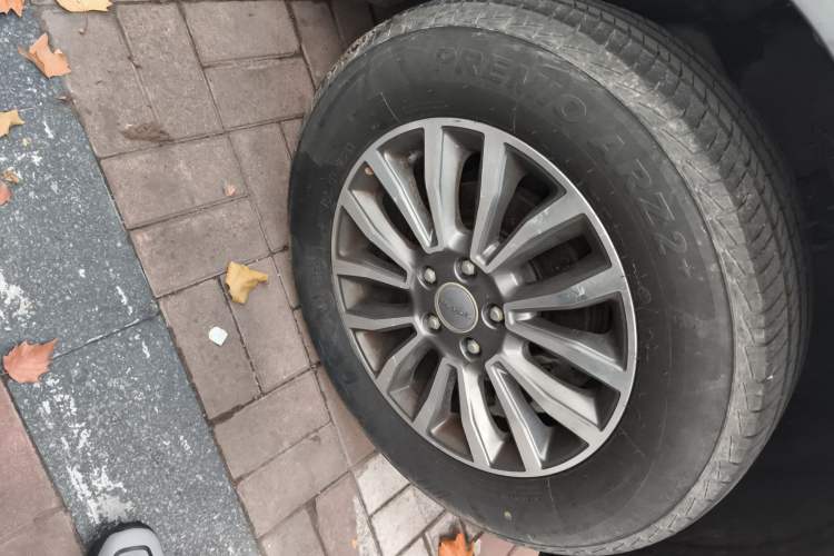 Used Haval H6 2015 Sport Edition 1.5T Automatic Two-Wheel Drive Luxury Model