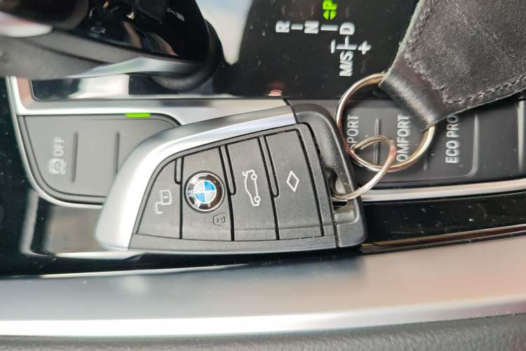 Used BMW Z4 2022 sDrive 25i M Sport Package Vehicle Key