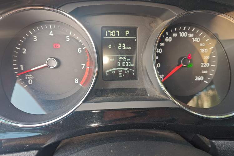 Used Volkswagen Sagitar 2015 1.6L Automatic Comfort Model