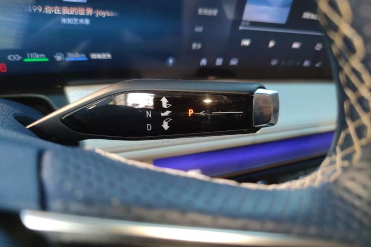 Used Buick GL8 New Energy 2024 Lu Zun Luxury Edition 7-Seater Gear Lever