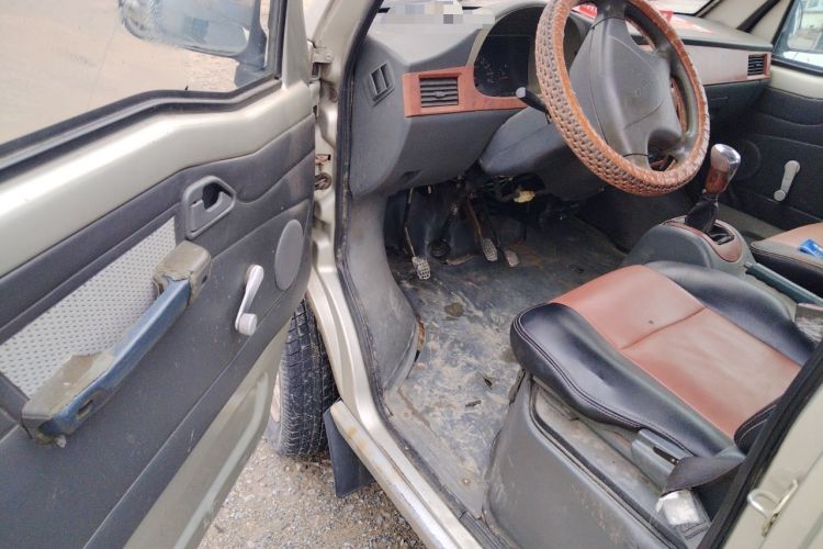 Used Wuling Zhiguang 2010 1.0L Liye Edition