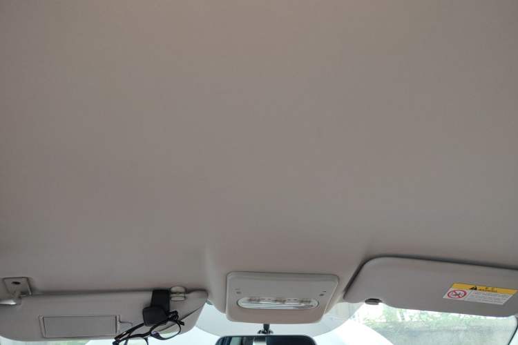 Used Nissan Qashqai 2016 2.0L CVT Elite Edition Headliner