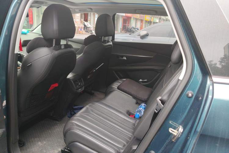 Used Peugeot 5008 2017 380THP 7-Seater Luxury Edition Left Rear Seat