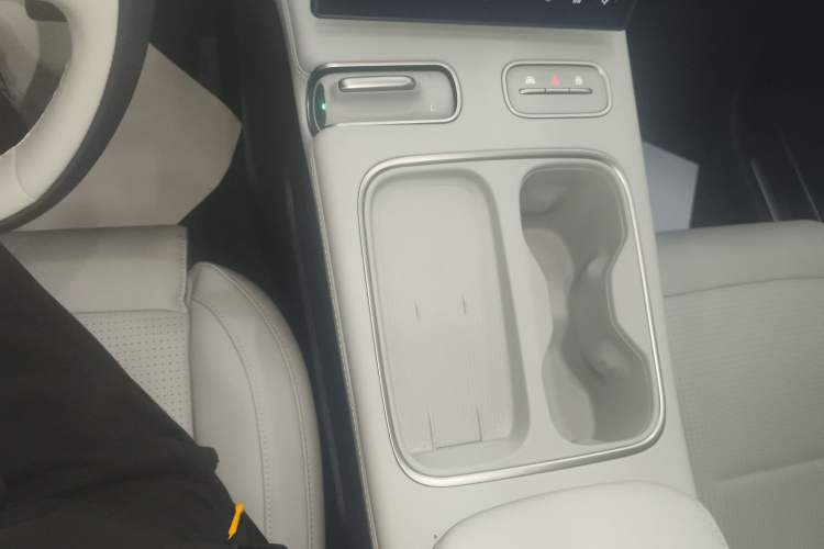 Used Nio ES6 2024 75 kWh