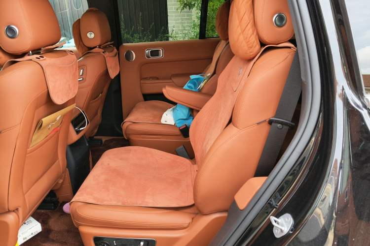 Used Li Auto L8 2023 Pro Model
