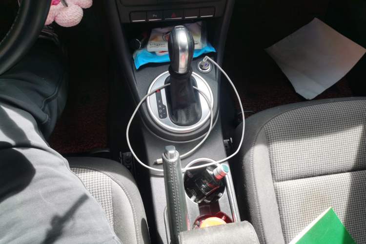 Used Volkswagen Beetle 2015 180TSI model
