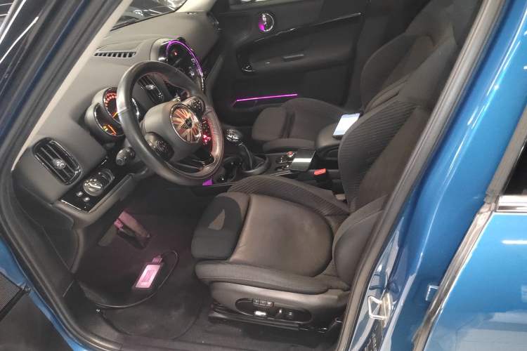 Used MINI Countryman 2018 1.5T COOPER ALL4 Classic Edition
