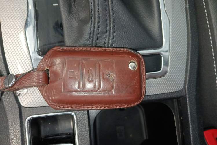 Used Roewe RX5 2018 20T Two-Wheel Drive Automatic Flagship Edition Vehicle Key