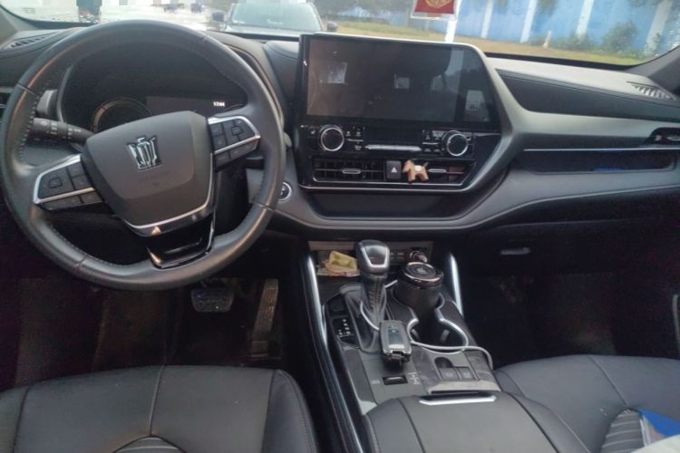 Used Toyota Crown Kluger 2023 2.5L HEV Four-Wheel Drive Luxury Edition Center Console