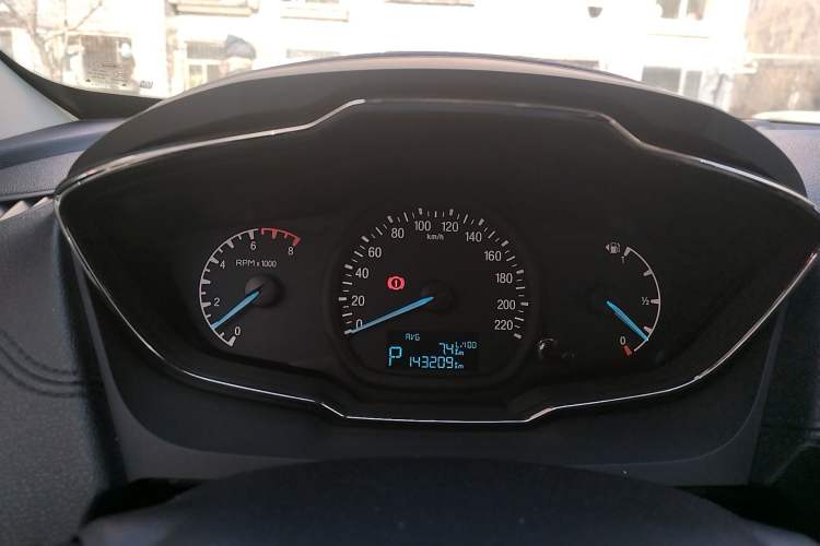 Used Ford Escort 2015 1.5L Automatic Fashion Model