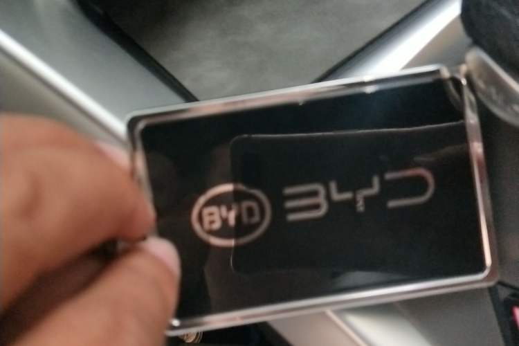 Used BYD Song Pro New Energy 2024 HONOR Edition DM-i 71KM Navigation Model