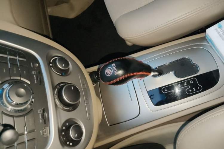 Used Buick Excelle 2013 1.5L Automatic Classic Model Gear Lever