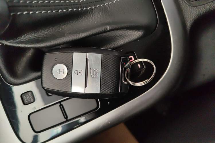 Used Kia KX3 2017 1.6L Automatic Aoya Version