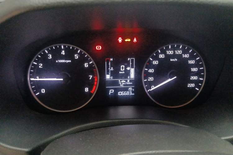 Used Hyundai ix25 2015 1.6L Automatic Two-Wheel Drive Smart GLS Trim