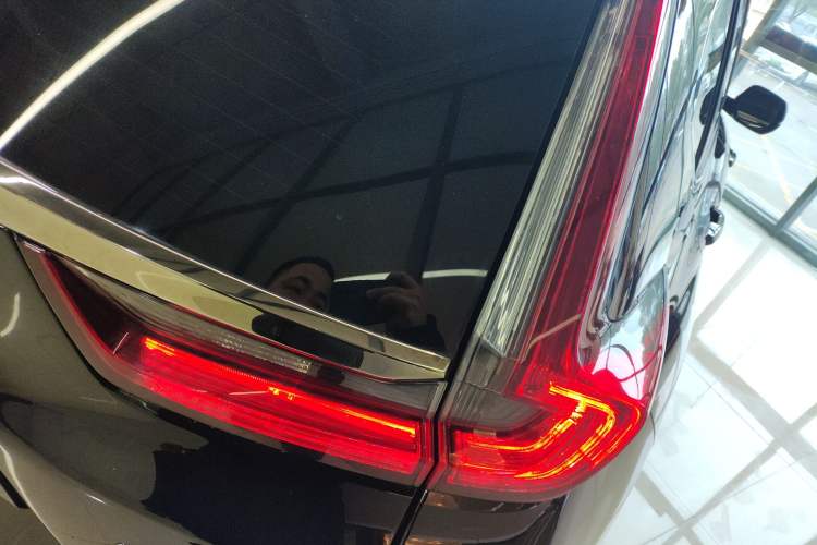 Used Honda CR-V 2021 240TURBO CVT Two-Wheel Drive Urban Edition Exterior 3