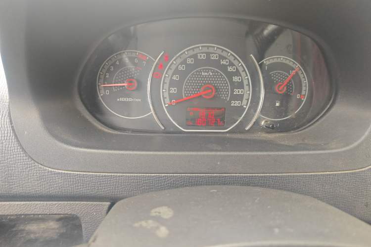 Used Wuling Zhengcheng 2015 1.5L Comfort L3C
