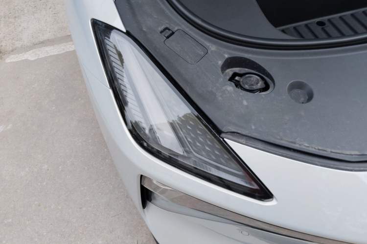 Used Deepal L06 2026 Model 560Ultra+ Laser Edition Right Front Headlight