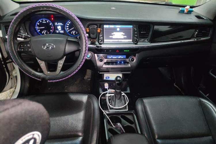 Used Hyundai Mistra 2017 1.8L Automatic Smart GLS China V Standard Center Console
