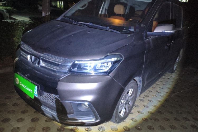 Used Huasong 7 2017 2.0T Automatic Standard Edition