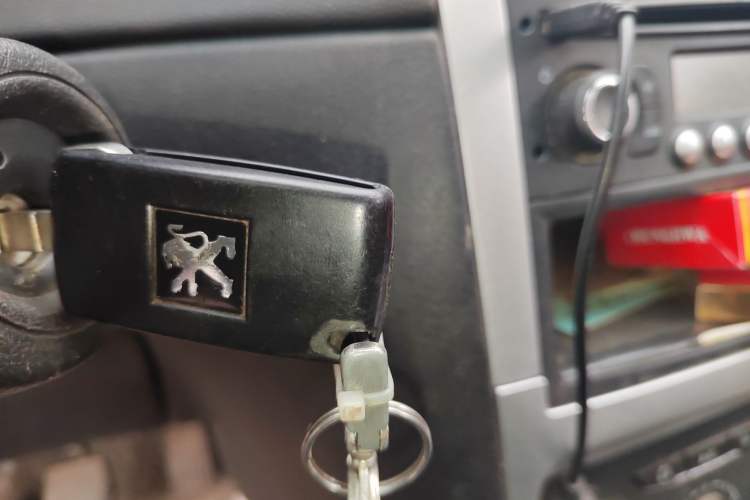 Used Peugeot 307 2012 Hatchback 1.6L Manual Comfort Edition