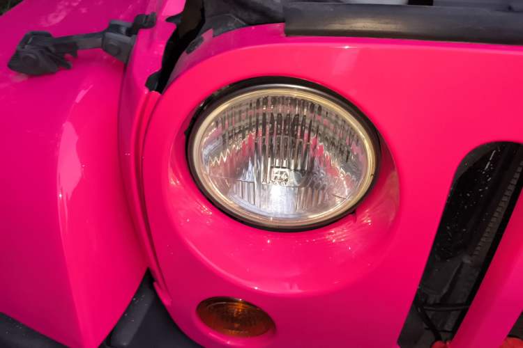 Used Jeep Wrangler 2011 3.8L Sahara Four-Door Edition Right Front Headlight