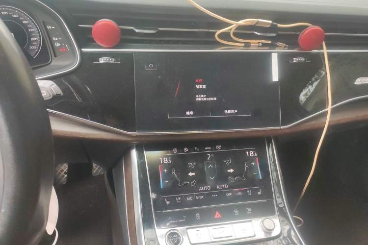 Used Audi Q7 2023 45 TFSI quattro S line Sport model Audio And AC Panel