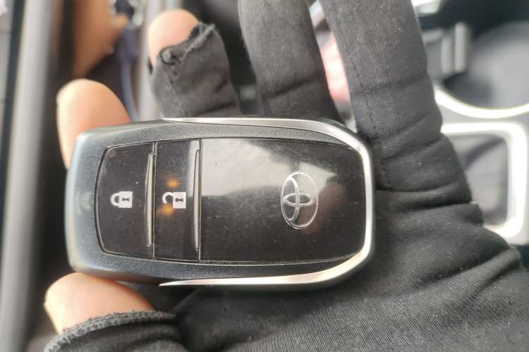 Used Toyota Highlander 2017 2.0T Four-Wheel Drive Luxury Edition 7 Seats
