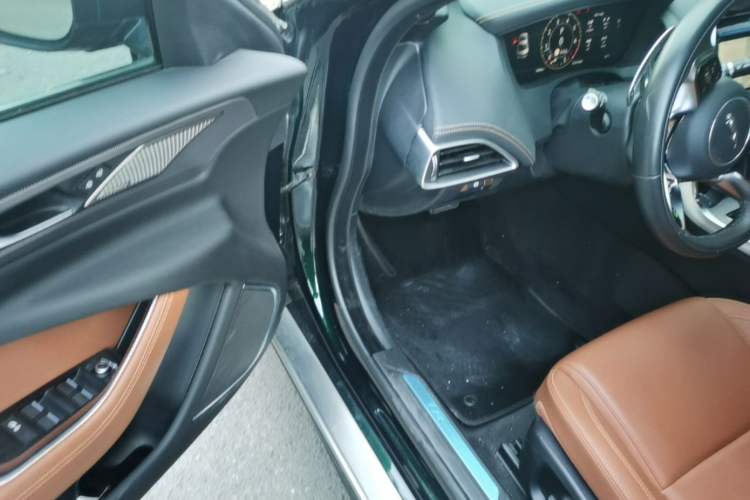 Used Jaguar XEL 2023 2.0T 250 PS R-DYNAMIC S Advanced Sport Edition
