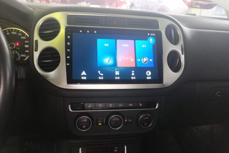 Used Volkswagen Tiguan 2015 1.8TSI Automatic Two-Wheel Drive Luxury Model