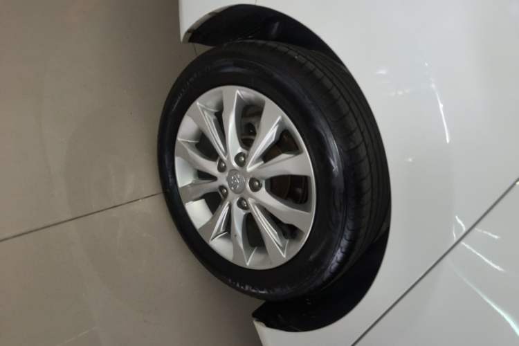 Used Hyundai Elantra (5th Generation / Langdong) 2016 1.6L Automatic Prestige Model Exterior 5