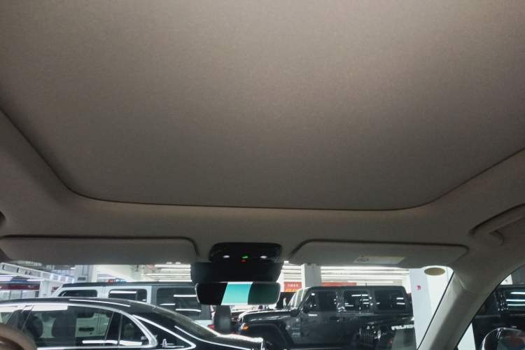 Used Lynk & Co 08 EM-P 2023 220km All-Wheel-Drive Performance Halo