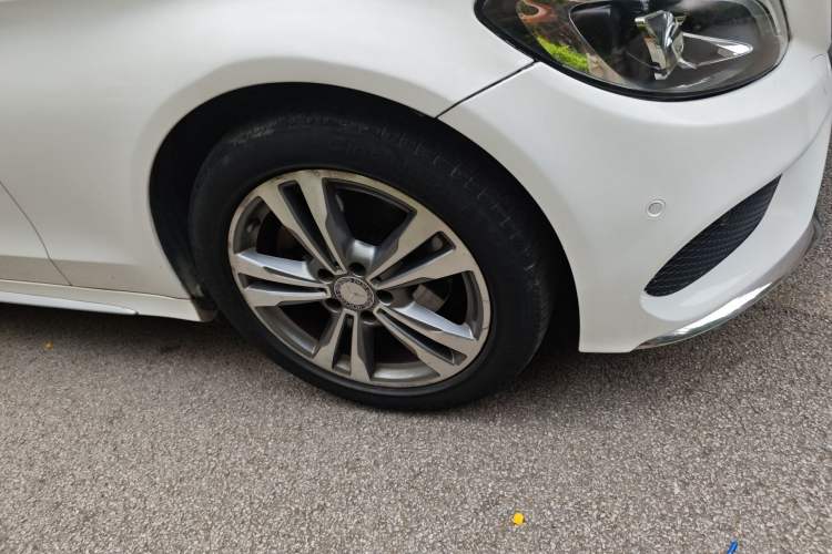 Used Mercedes-Benz C-Class 2016 C 200 L Sport Edition Right Front Wheel Hub