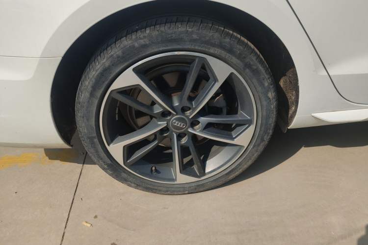 Used Audi A4L 2020 40 TFSI Fashion Dynamic Model
