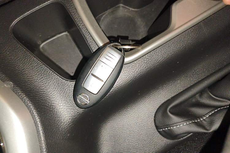 Used Nissan Navara 2023 2.5L Automatic 4x4 Prestige Edition